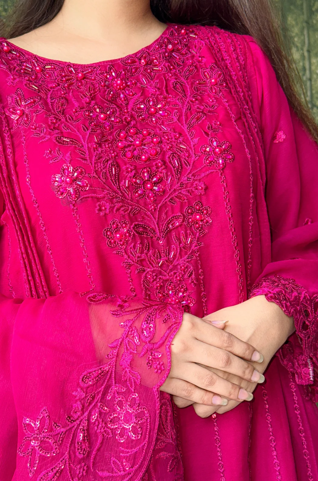 Anoushah-Shocking-Pink03